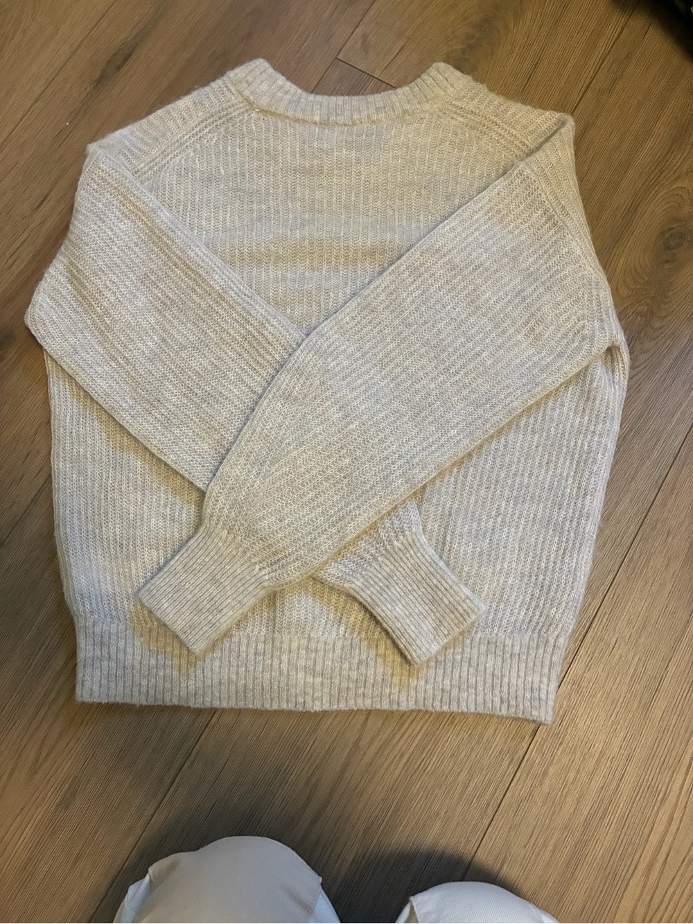 Everlane Alpaca Sweater Small